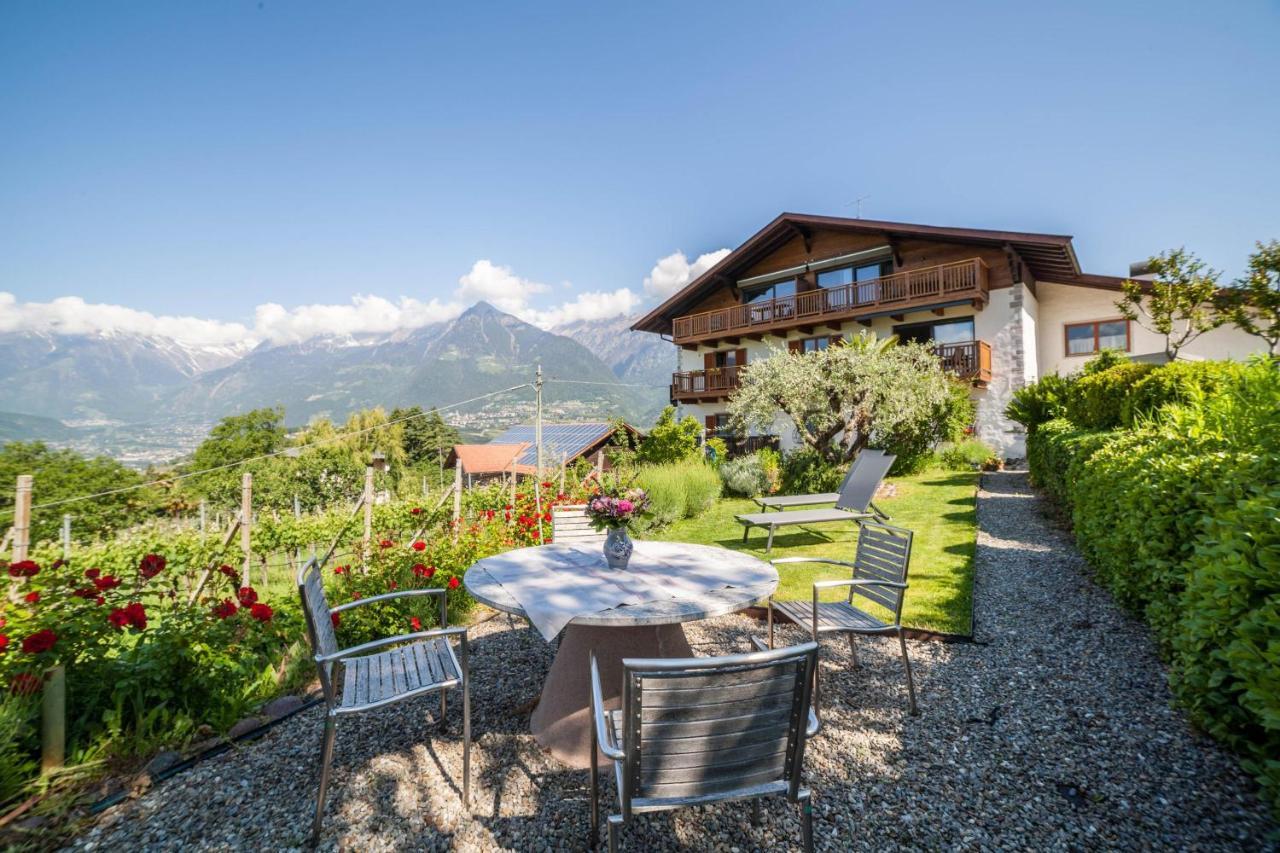 Ferienwohnung Pinot Merano Bagian luar foto